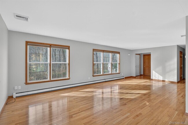 Photo - 98 Black Creek Rd