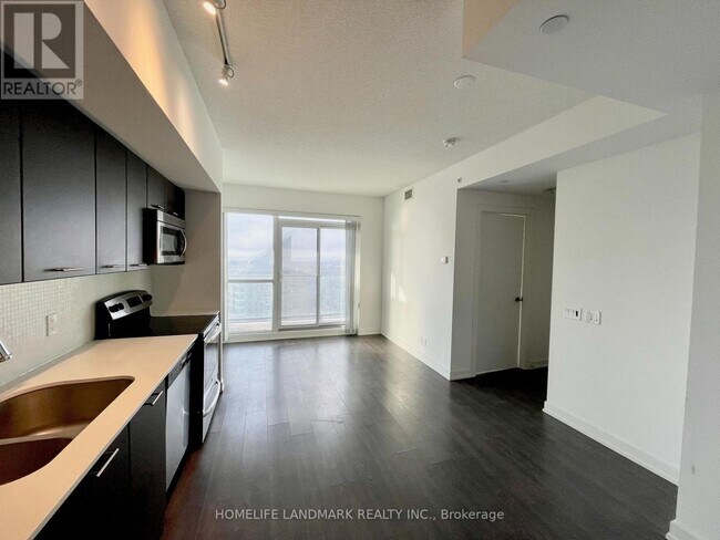 Photo - 2220 Lake Shore Blvd W Unit 3210
