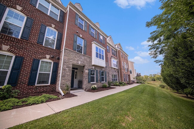 Photo - 2856 Ridington Rd