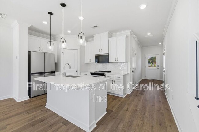 Photo - 238 Tiger Lily Dr