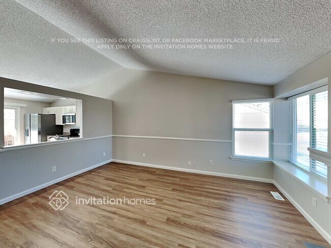 Photo - 4861 S Dunkirk Way