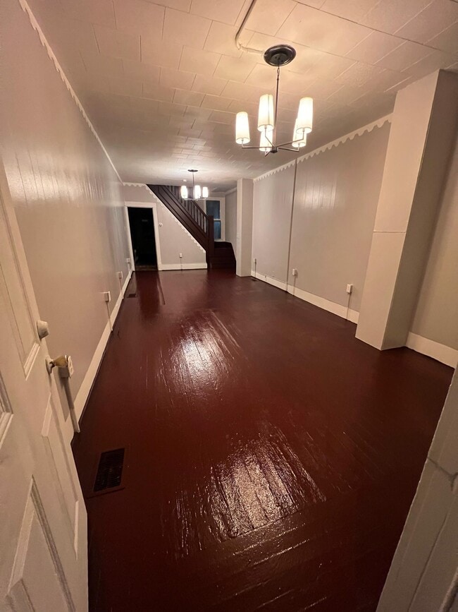 Photo - 804 E Pine St