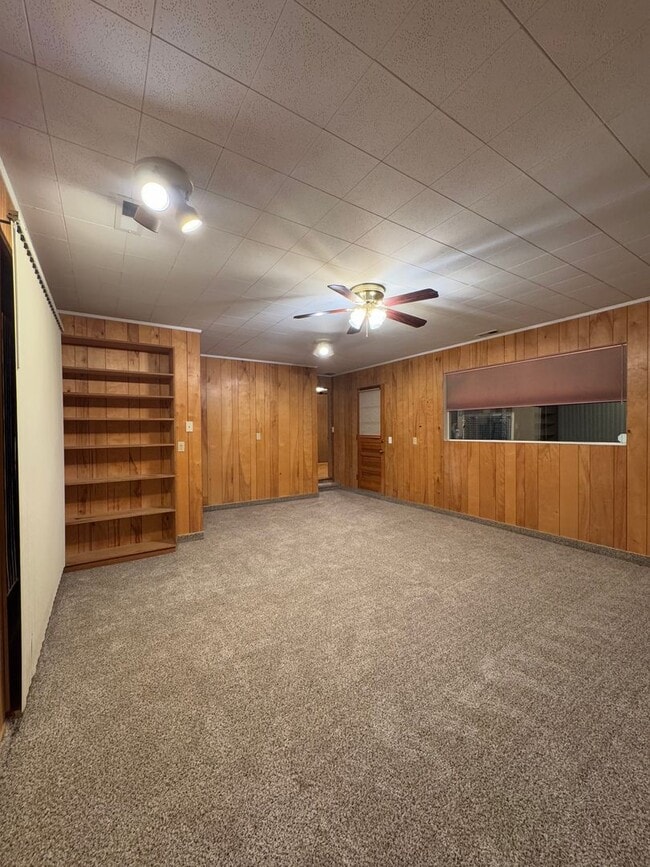 Photo - 1001 N Brooklane St