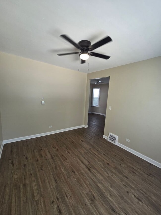 Photo - 8839 S Princeton Ave