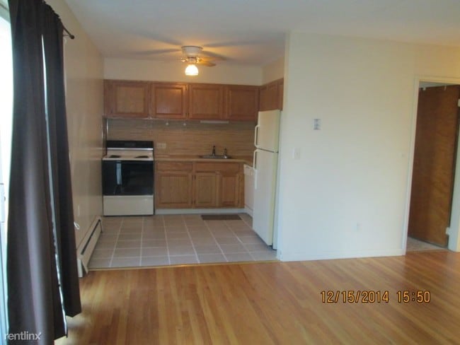 2 Bedroom Pondview