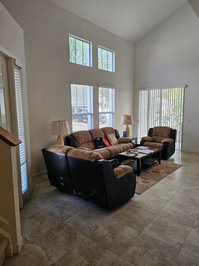 Photo - 10451 SW Academic Way