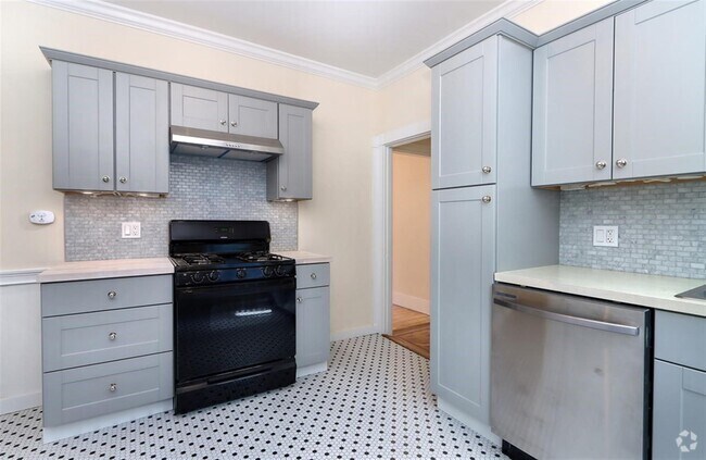 Building Photo - 5 Stanford Ter Unit 1 Rental