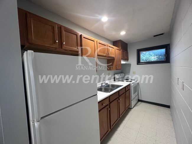 Photo - 1005-4 Oak-