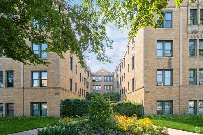 Building Photo - 142 Clyde Ave Unit 2E Rental