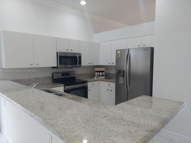 Photo - 1870 NW 100th Way