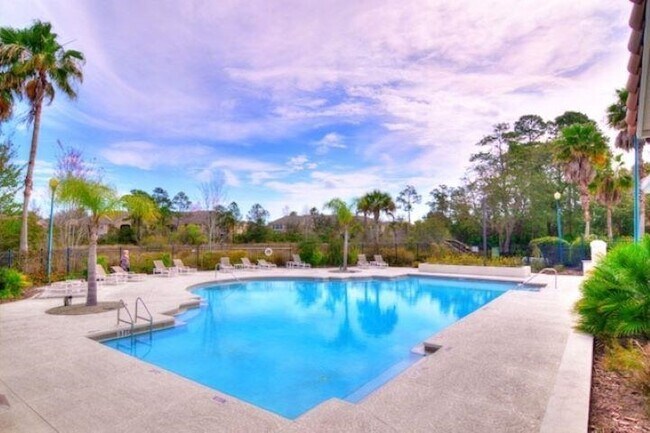 Photo - 1914 Vista Cove Rd