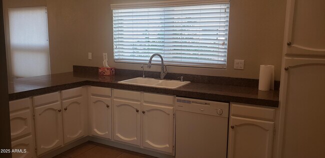 Photo - 2418 W Alamo Dr