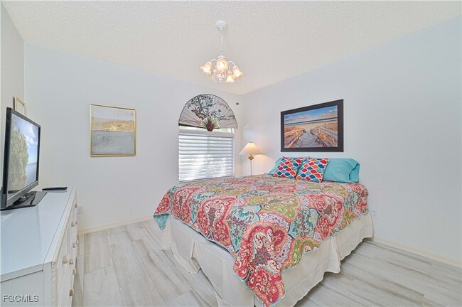 Photo - 915 New Waterford Dr Unidad H201