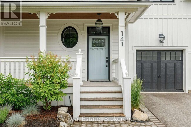 Photo - 141 Snowbridge Way