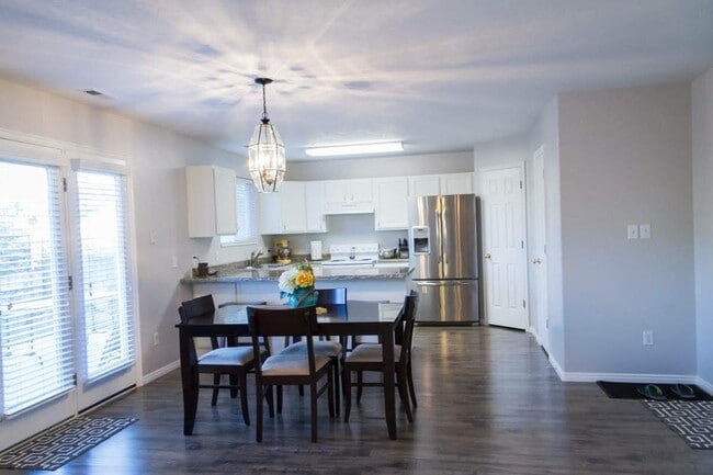 Photo - 482 N 2580 W Unit 482 north 2580 west