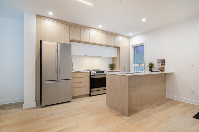 Photo - Galaxie Condos