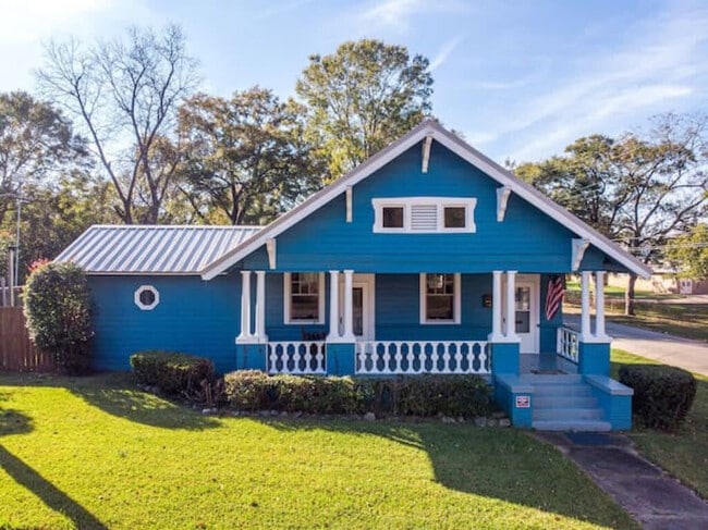 Photo - 1902 Yancey Ave Unit ID1043509P