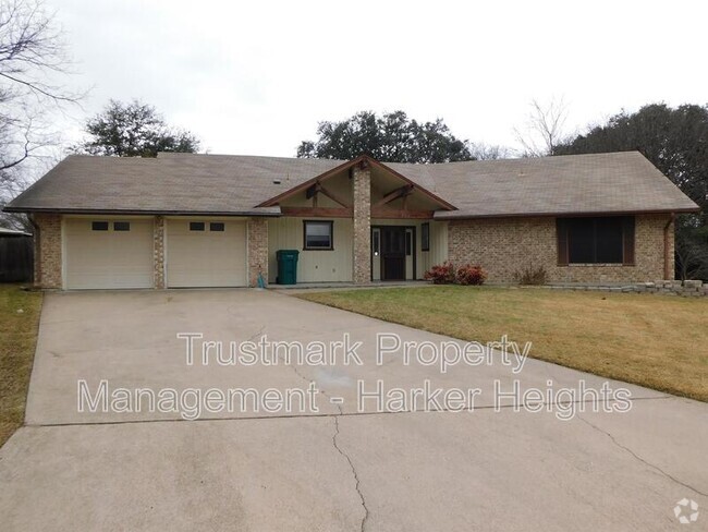 Building Photo - 700 Cedar Oaks Ln Rental