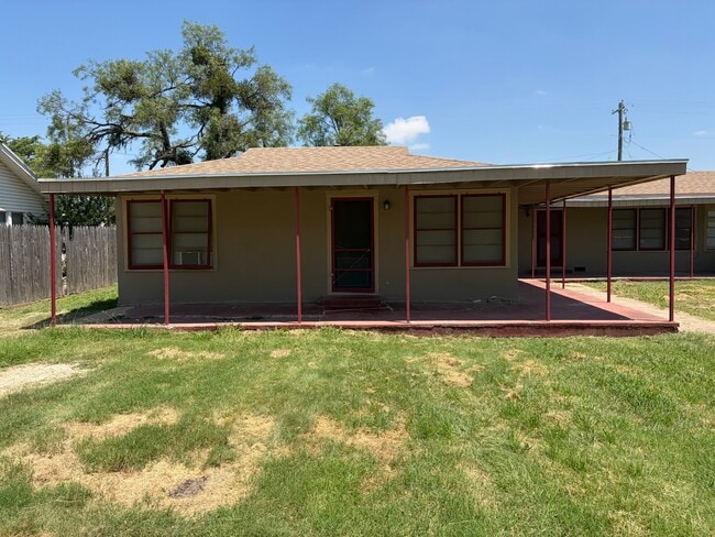 Building Photo - 108 Dixie Dr