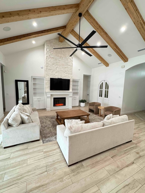 Photo - 2717 Cambridge St