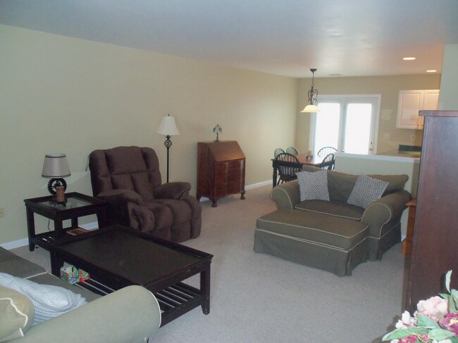 Photo - 2 BR Townhouse