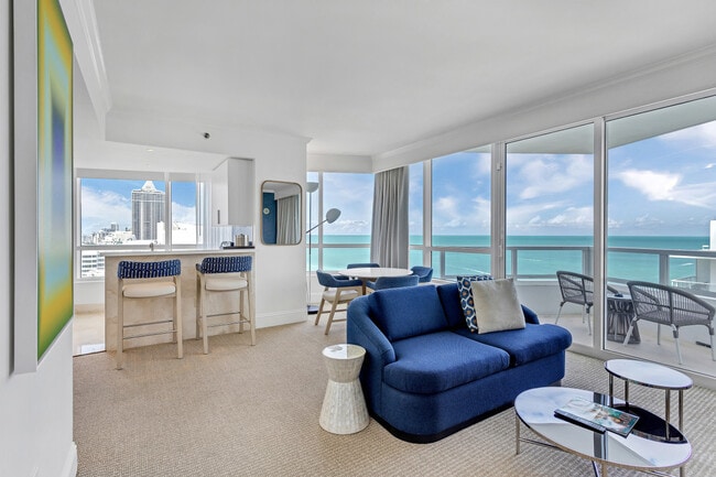 Building Photo - 4401 Collins Ave Rental