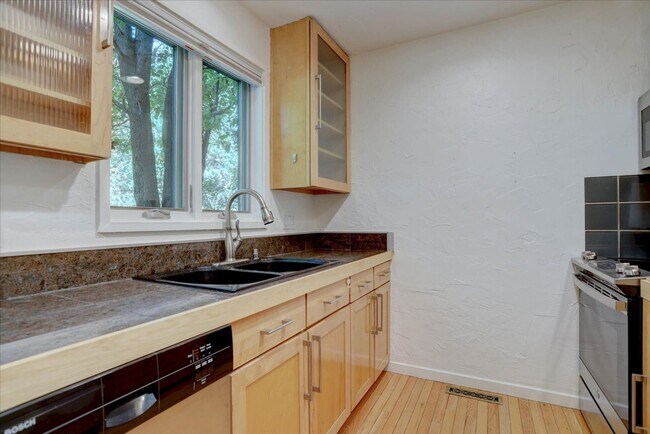 Photo - Welcome to Your Boulder Oasis at Hickok Place