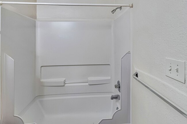 455 Topaz Dr Unit D