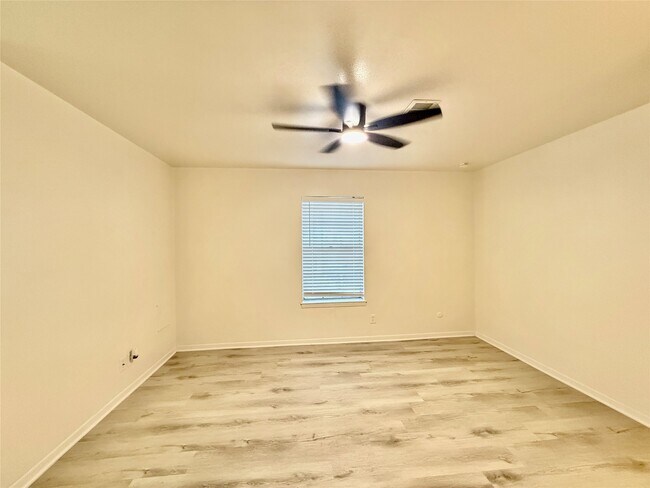 Photo - 6401 Skyline Dr Unidad 36