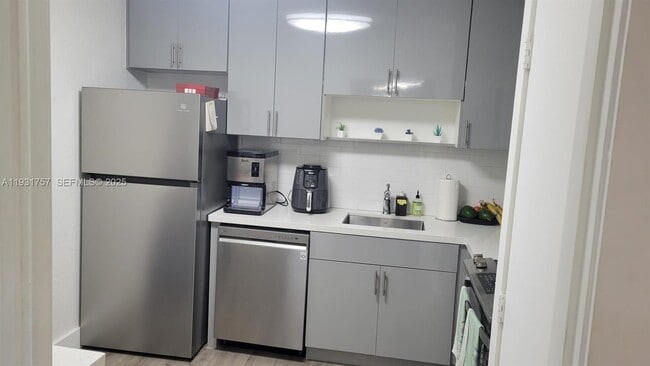 Photo - 4158 Inverrary Dr Unidad 409