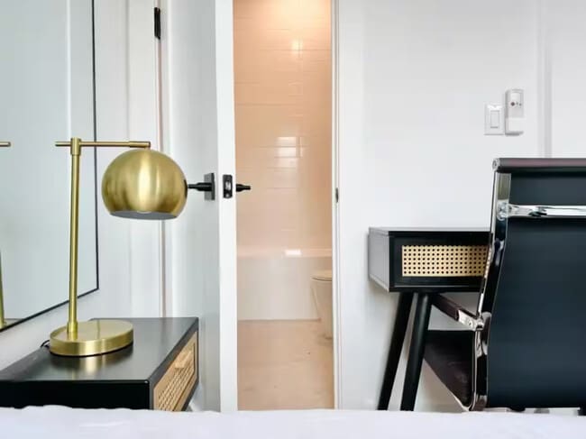 Photo - Furnished room/NOT APARTMENT Unit 4