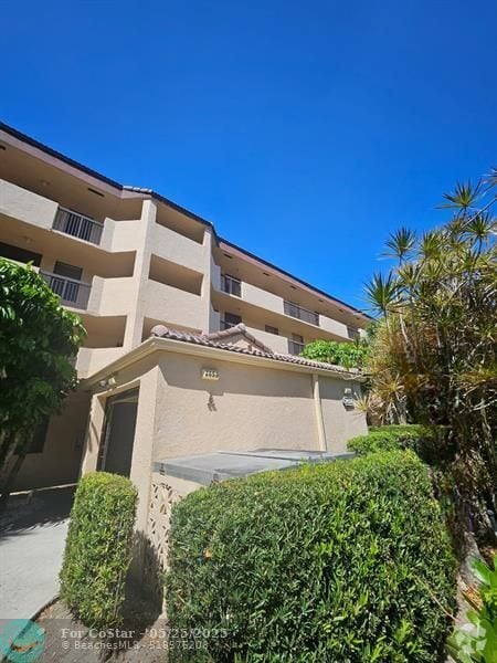 Building Photo - 2659 Carambola Cir N Unit 204 Rental