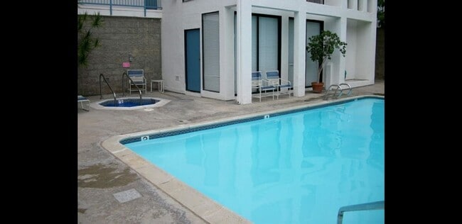 Photo - Large 2 Bedroom 2 Bathroom Unit in Bankers Hill