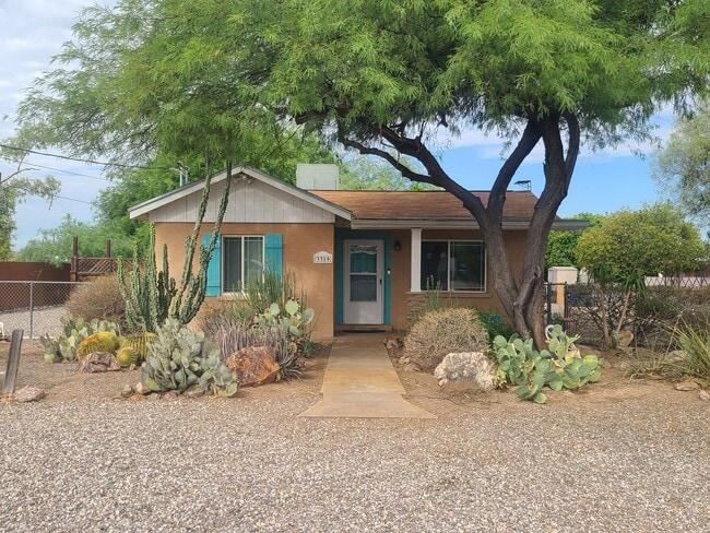 Building Photo - Beautiful 2 bedroom 2 bathroom home! Unit 3319