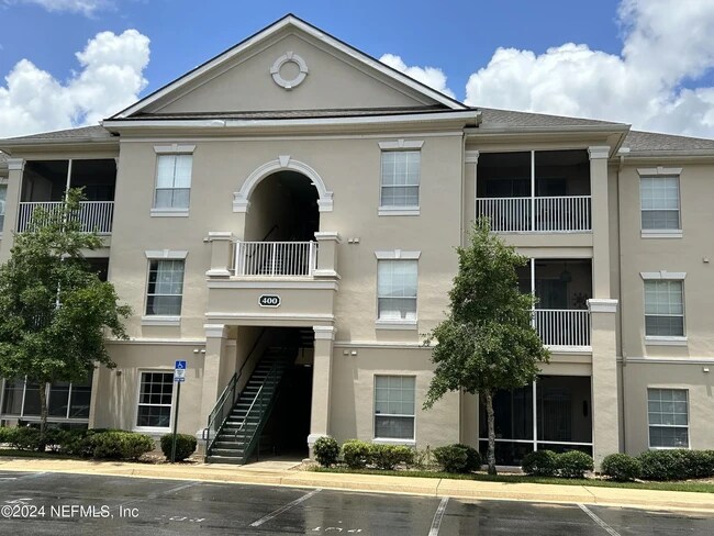 Front Entrance - 8601 Beach Blvd Unidad Southern Grove Condo