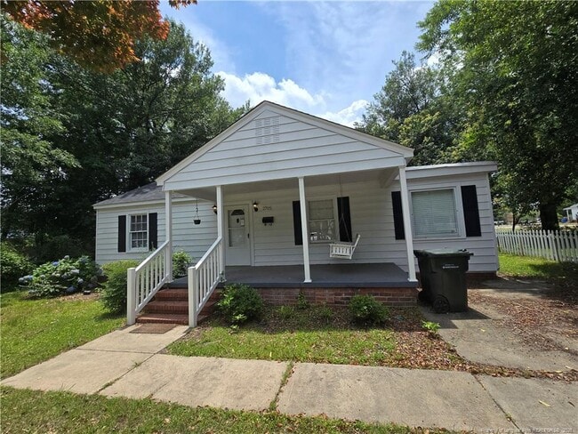 Building Photo - 2705 Pecan Dr