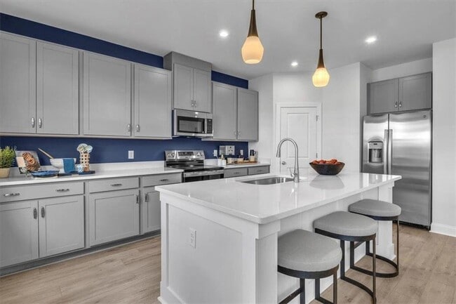 Photo - 75 Hickory Ln