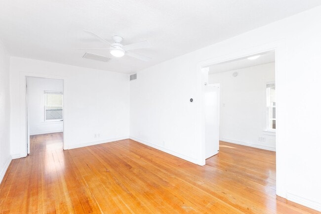 Photo - Adorable home on over-sized lot!