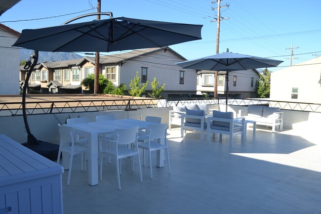 Fully Furnished Sun Deck