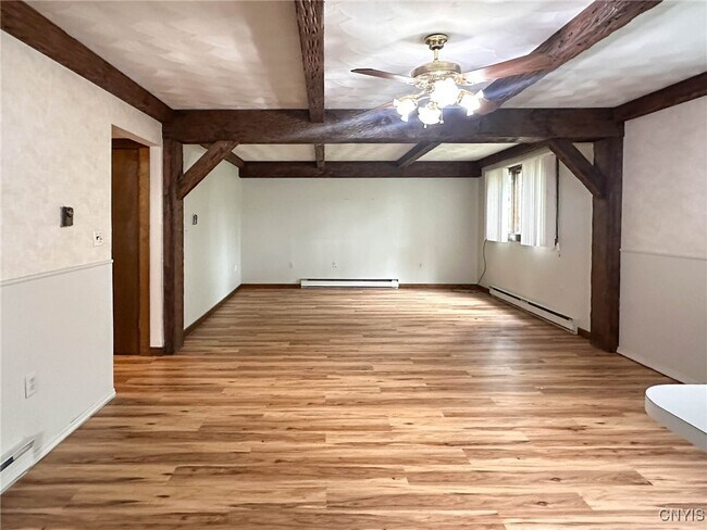 Photo - 821 Floyd Ave