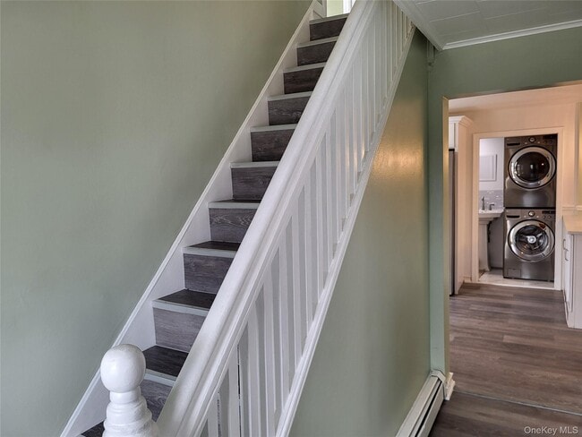 Photo - 83 W Main St