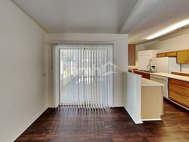 Photo - 5528 Cougar Park Ct