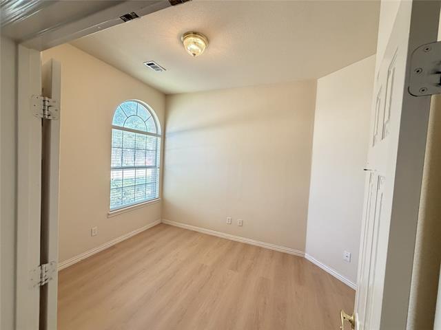 Photo - 312 Calstone Dr