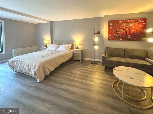 Building Photo - 1440 N St NW Unit 308 Rental