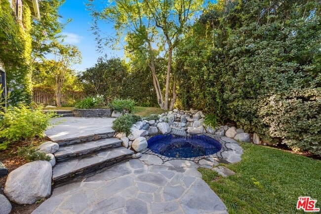 Photo - 3630 Roberts View Pl