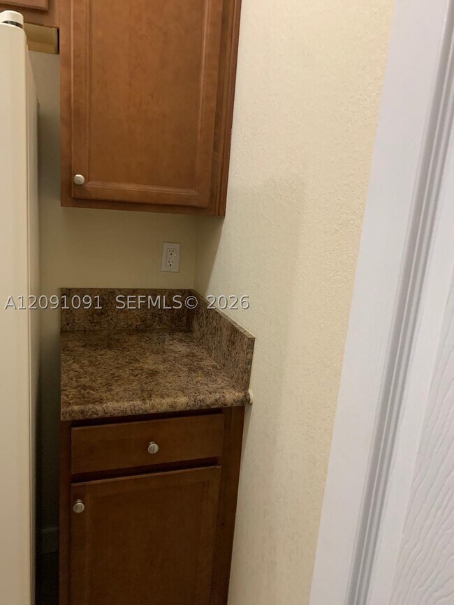 17087 SW 93rd St Unit 0