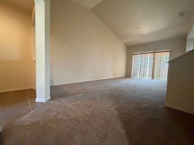 Photo - Beautiful 3 room /2.5 bath Gated Community W/ Pool Close to the Skyway
