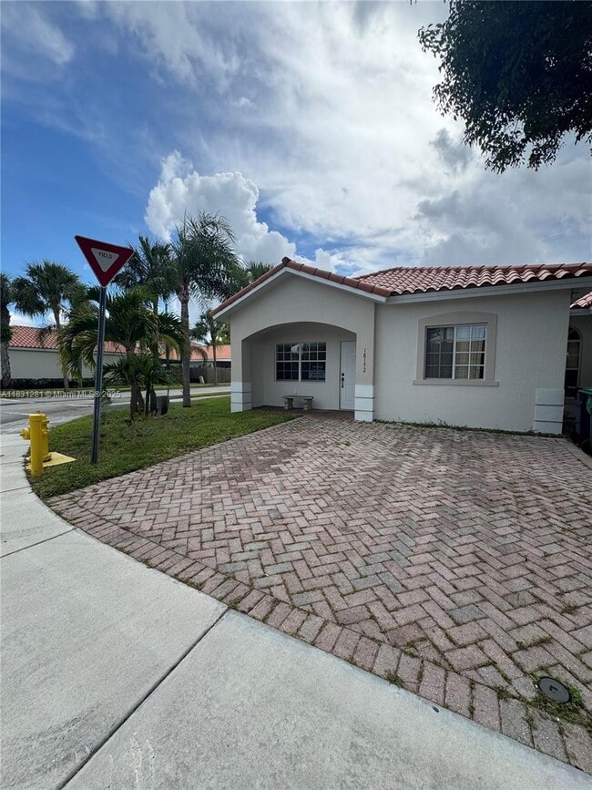 Building Photo - 18172 SW 109th Pl Rental