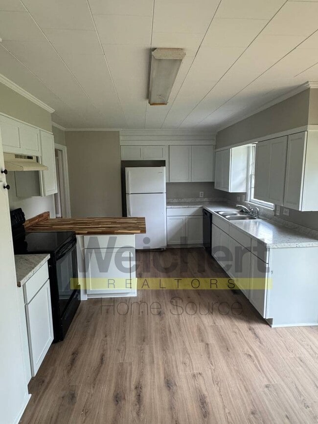 Photo - 605 N 9th St