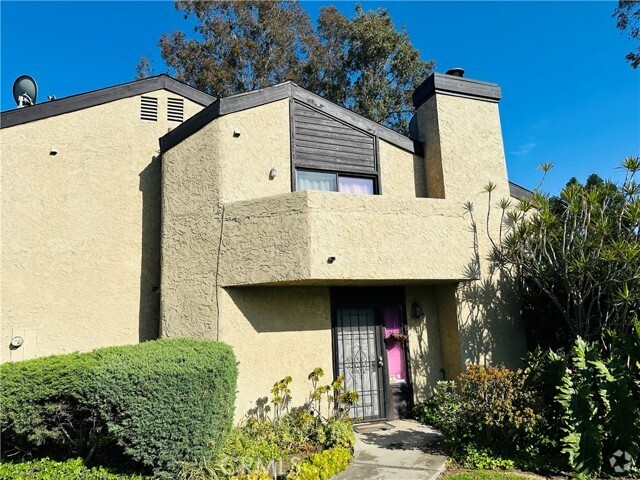Building Photo - 3627 Cottonwood Cir Rental